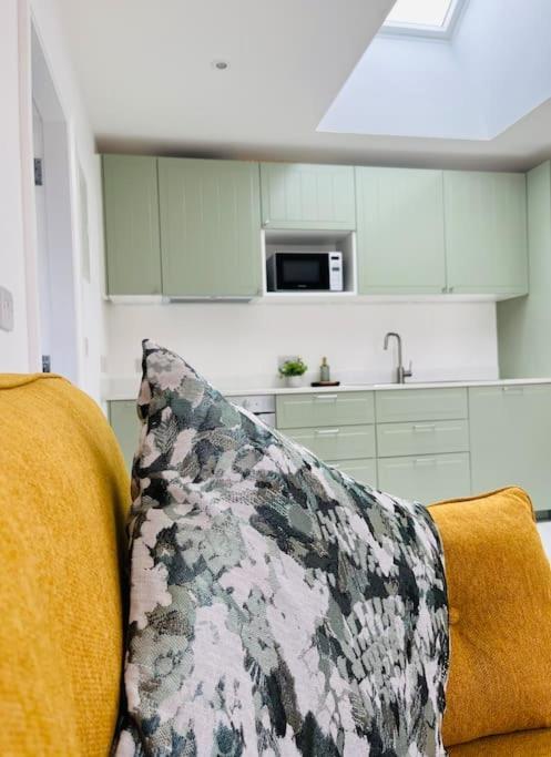 Private Apartment One On Lough Corrib, Oughterard Galway Dış mekan fotoğraf
