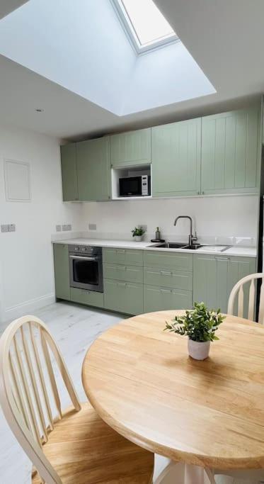 Private Apartment One On Lough Corrib, Oughterard Galway Dış mekan fotoğraf